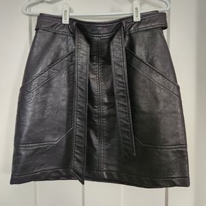 NWT Vegan Leather Skirt, size M